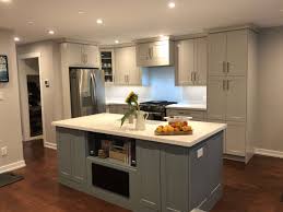 Exploring the Advantages of Cabinet Refacing in Mississauga