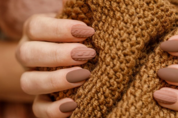 How to get the perfect light brown nails color backstageviral.com