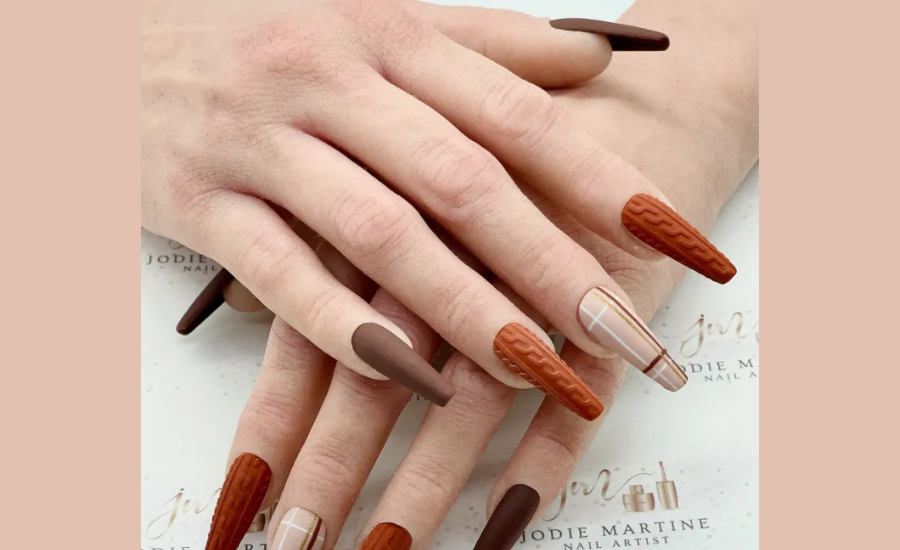 Spotlight on the Light Brown Nail Craze