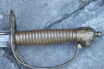 Hongen civil war sword with lion head on handle